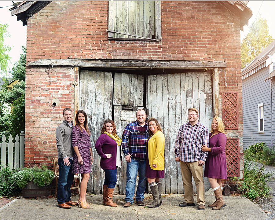 Columbia City Photographer, Fort Wayne Photographer, outdoor family pictures, natural light family portraits, Couples pictures, Portraits with old door,